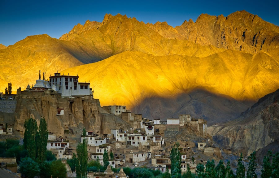 Leh Srinagar Tour Package